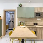 Stylish & Authentic 1br With Terrace In By 360 Estates Apartment