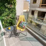 Stylish & Authentic 1br With Terrace In By 360 Estates *