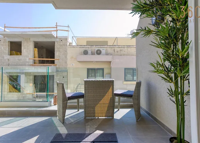 Stylish & Authentic 1br With Terrace In By 360 Estates דירה *