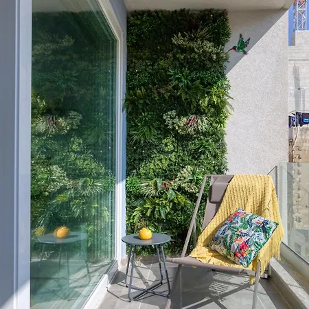 Stylish & Authentic 1br With Terrace In By 360 Estates *