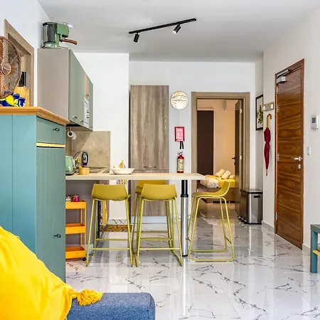 Stylish & Authentic 1br With Terrace In By 360 Estates * Sliema