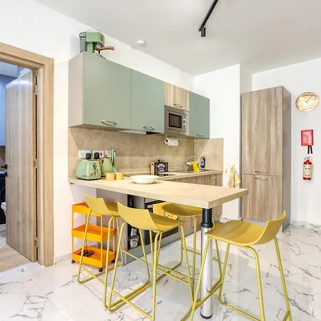 Stylish & Authentic 1br With Terrace In By 360 Estates *