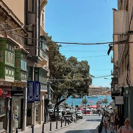 Stylish & Authentic 1br With Terrace In By 360 Estates Apartman Sliema